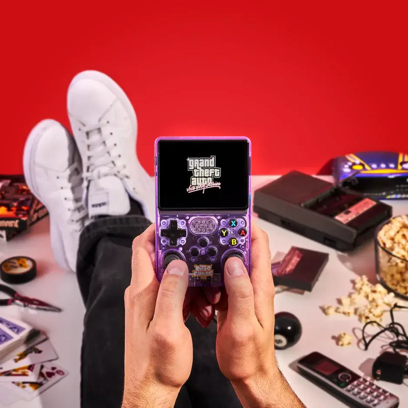 Over 20,000 pre-installed retro games